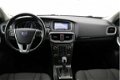 Volvo V40 Cross Country - CC 1.6 T4 AWD Momentum | Aut | Navigatie | Cruise Control | 84km - 1 - Thumbnail