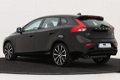 Volvo V40 - 2.0 T3 Momentum | Panoramadak | Camera | LED | 40dkm - 1 - Thumbnail