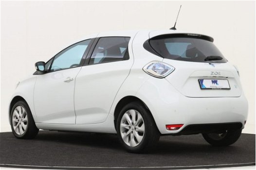 Renault Zoe - Intens Quickcharge 22 kWh | INCL. ACCU | Camera | Keyless | Climate Control - 1