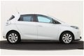 Renault Zoe - Intens Quickcharge 22 kWh | INCL. ACCU | Camera | Keyless | Climate Control - 1 - Thumbnail