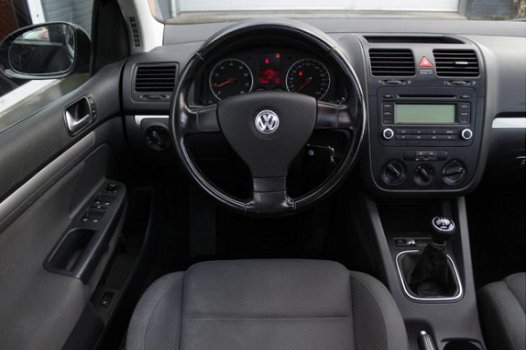 Volkswagen Golf - 1.6 Sport, Schuifkantel dak, GTI 17'' LMV, 5-Deurs, Airco, Nwe distributieriem - 1