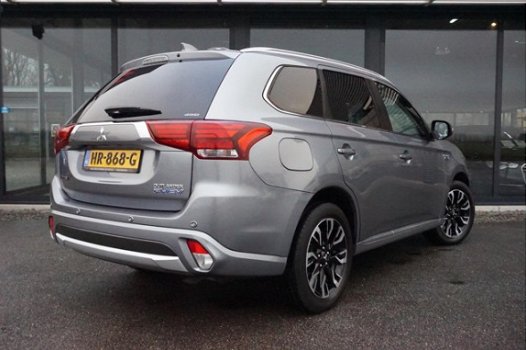 Mitsubishi Outlander - PHEV 4WD Instyle Leder / LED Excl. BTW - 1