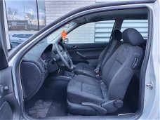 Volkswagen Golf - 1.4-16V Stuurbekrachteging, Apk 03-2021