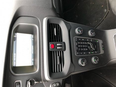 Volvo V40 - T4 Intro Line, Navi, Camera, 17