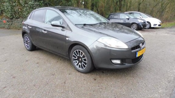 Fiat Bravo - 1.4 MultiAir MyLife Clima, Cv - 1