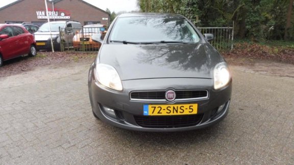 Fiat Bravo - 1.4 MultiAir MyLife Clima, Cv - 1