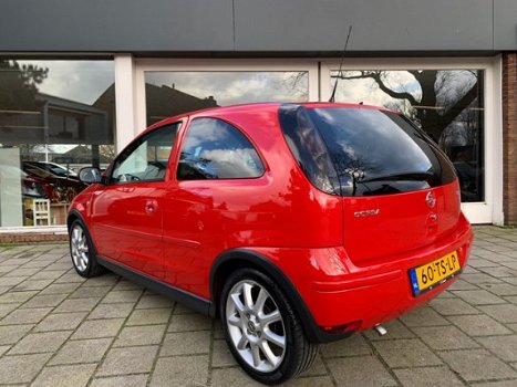 Opel Corsa - 1.2-16V Weining kilometers / sportief / lichtmetaal - 1