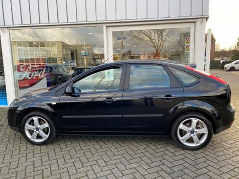 Ford Focus - 2.0 107KW 5D - 1