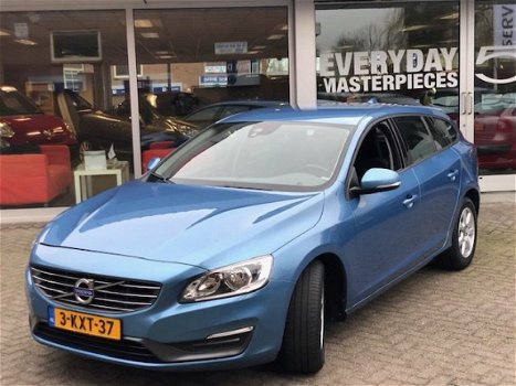 Volvo V60 - 1.6 T3 Kinetic - 1