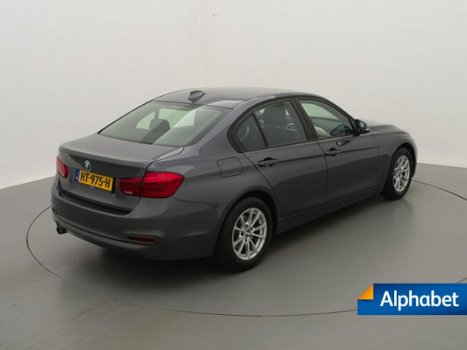 BMW 3-serie - 318iA 136pk Automaat Essential Business - 1