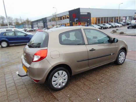 Renault Clio - 1.2 TCE 3-DRS SPECIAL LINE NAVI - 1