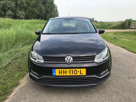 Volkswagen Polo - 1.2 TSI 5-Drs Comfortline | Navigatie | NAP | Rijklaar prijs - 1