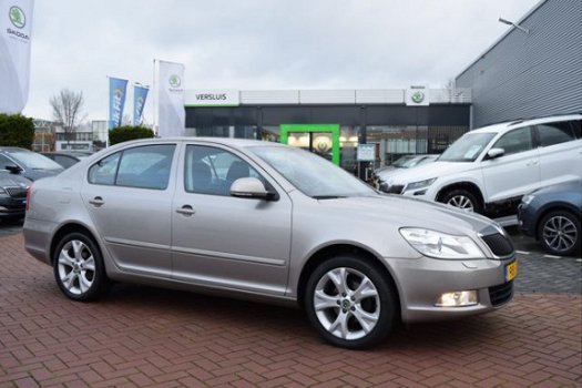 Skoda Octavia - 1.4 TSI Elegance Business Line | Clima | Cruise control | Navigatie - 1