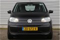 Volkswagen Up! - 1.0 BMT 60pk move up Airco Telefoonvoorbereiding Audio 176 - 1 - Thumbnail