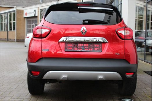 Renault Captur - 1.2 TCe Xmod Helly Hansen Xmod 1.2 EDC Automaat - 1