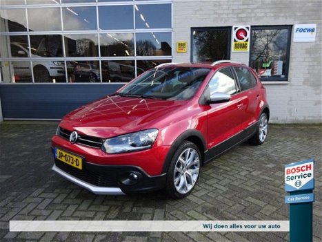 Volkswagen Polo - Cross 1.2 TSi Highline DSG-7 Automaat - 1