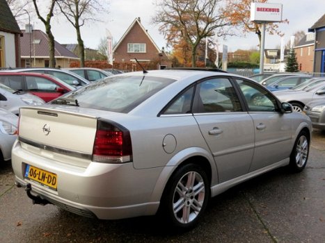 Opel Vectra GTS - 2.2-16V Elegance // 155.00 Km Dealer onderh // - 1