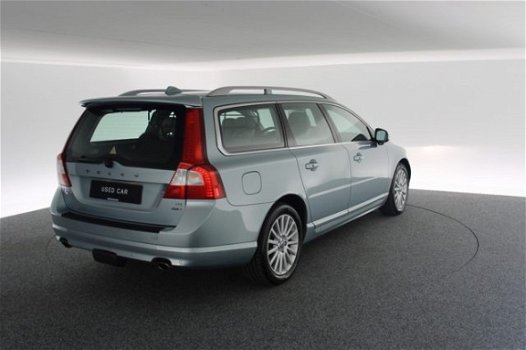 Volvo V70 - Summum T6 AWD Automaat 285pk Active Driving Line Adapt Cruise Control - 1