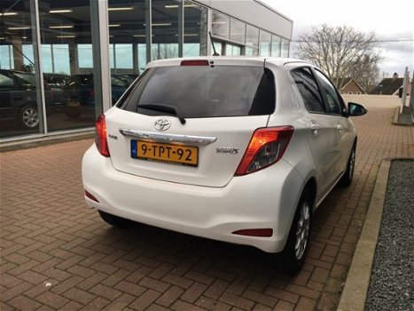 Toyota Yaris - 1.0 VVT-i Now 5-drs. AIRCO/MEDIA/34.000KM/1E EIGENAAR - 1