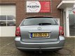 Toyota Avensis Wagon - 2.0 D-4D Luna Business Navi ECC trekhaak - 1 - Thumbnail