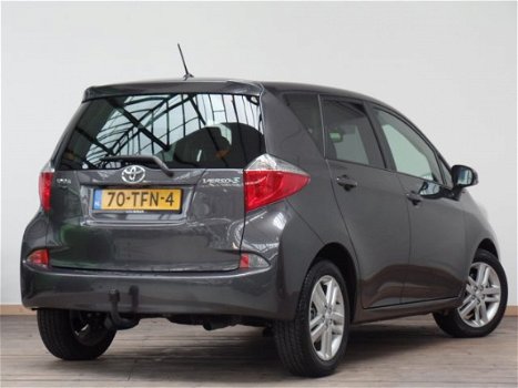 Toyota Verso S - 1.3 Dynamic l Navigatie - 1