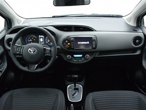 Toyota Yaris - 1.5 Hybrid Active | Navi | Safety Sense - 1