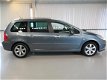 Peugeot 307 SW - 1.6-16V Premium 7pers. Navigatie/Panoramadak/Trekhaak/Climate/Cruise/Regen & Lichts - 1 - Thumbnail