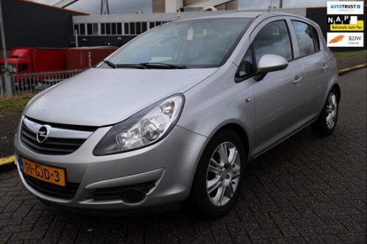 Opel Corsa - 1.2-16V Essentia AIRCO_5 DEURS NETTE AUTO - 1