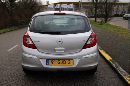 Opel Corsa - 1.2-16V Essentia AIRCO_5 DEURS NETTE AUTO - 1