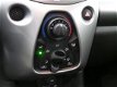 Peugeot 108 - 1.0 e-VTi 68pk 5D Active met Airconditioning - 1 - Thumbnail