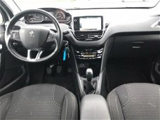 Peugeot 208 - 1.2 PureTech Allure Navigatie, Cruise Control