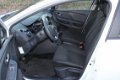 Renault Clio - 1.5 dCi 5-deurs Navigatie, airco - 1 - Thumbnail