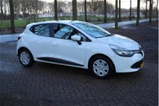 Renault Clio - 1.5 dCi 5-deurs Navigatie, airco