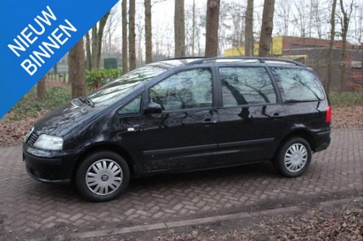 Seat Alhambra - 2.0 6-persoons, Airco - 1