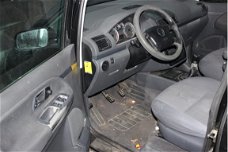 Seat Alhambra - 2.0 6-persoons, Airco