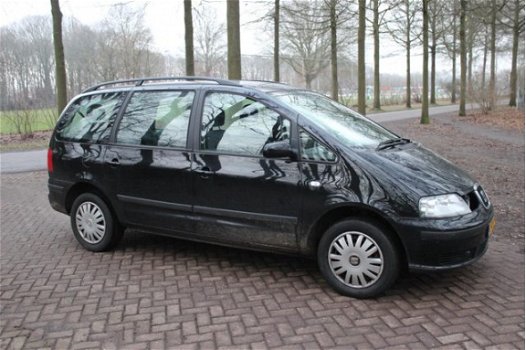 Seat Alhambra - 2.0 6-persoons, Airco - 1