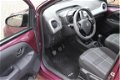 Peugeot 108 - 5-deurs 1.0 e-VTi Active, Airco - 1 - Thumbnail