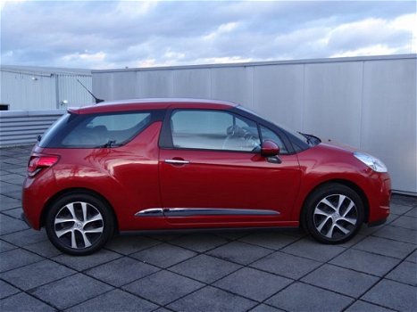 DS 3 - 3 1.2 PureTech Chic Nette auto, dealeronderhouden - 1