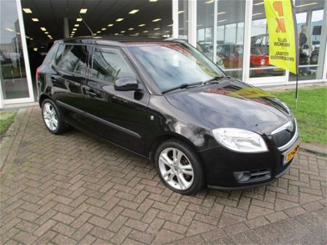 Skoda Fabia - 1.4-16V Ambiente - 1