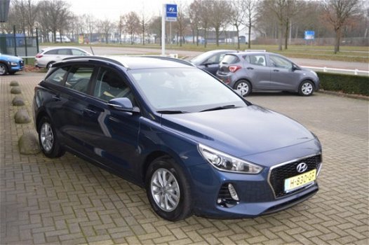 Hyundai i30 Wagon - 1.0 T-GDI i-Motion Cruise - 1