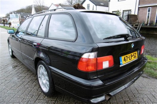 BMW 5-serie Touring - 520i Lifestyle Edition Automaat Navi 248.000km Youngtimer - 1