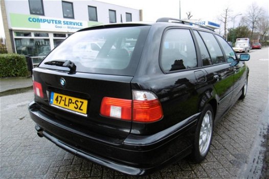 BMW 5-serie Touring - 520i Lifestyle Edition Automaat Navi 248.000km Youngtimer - 1