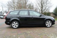 Ford Focus Wagon - 1.6 Comfort // AIRCO // CRUISE // TREKHAAK //