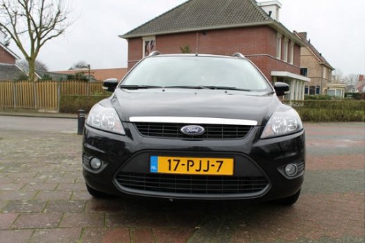 Ford Focus Wagon - 1.6 Comfort // AIRCO // CRUISE // TREKHAAK // - 1