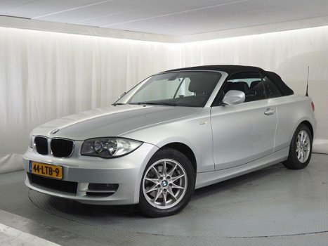 BMW 1-serie Cabrio - 118i High Executive Äutomaat / Lederen interieur / Windblokker / Voll.historie - 1