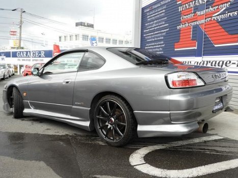 Nissan Silvia - Spec S to R 6 Speed Gearbox ready for import pay 50% now and 50% on arrival - 1