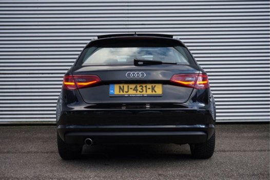 Audi A3 Sportback - 1.2 TFSI 111pk Ambiente Pro Line plus / Panoramadak / Navigatie / Bluetooth / Xe - 1