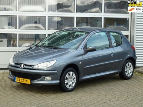 Peugeot 206 - 1.4 Forever bj.2007 AIrco | Lage km - 1