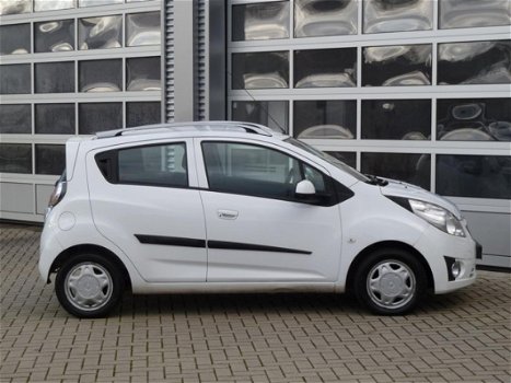 Chevrolet Spark - 1.0 16V LT Bi-Fuel bj.2012 Airco | Cc | Radio cd - 1