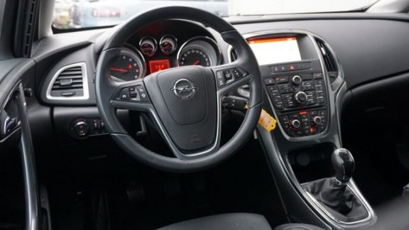 Opel Astra - 1.6 Turbo 170pk 5Drs Cosmo Leder Navi 17inch LM Clima 79514km *NL auto - 1